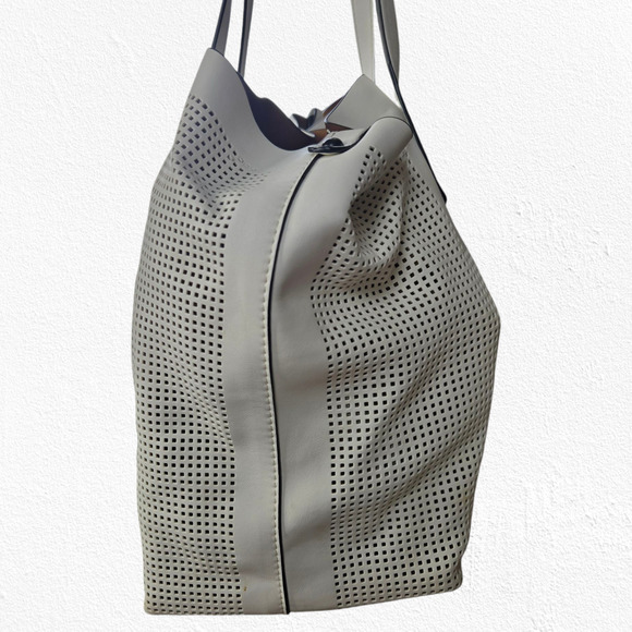 Lily and Ivy White Perforated Tote Bag with Removable Crossbody Strap and Pouch - Picture 6 of 16